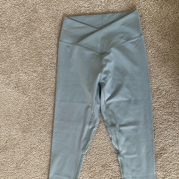 Weylyn Apparel Favorite Wrap Leggings - Sage Green (M) - Picture 6 of 8